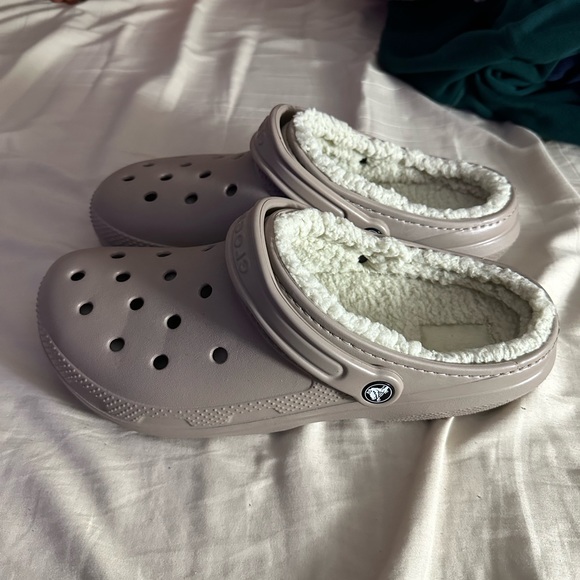 Brand new fur lined crocs! - Picture 6 of 7